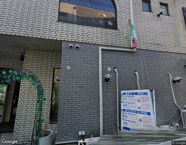松屋の外観
