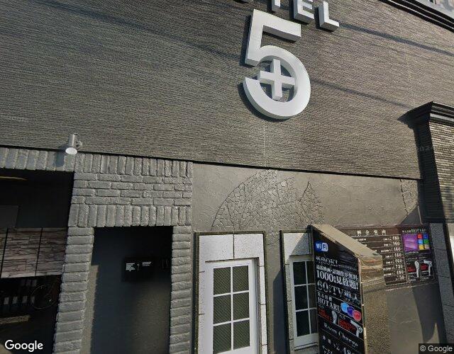 FIVEplusの外観