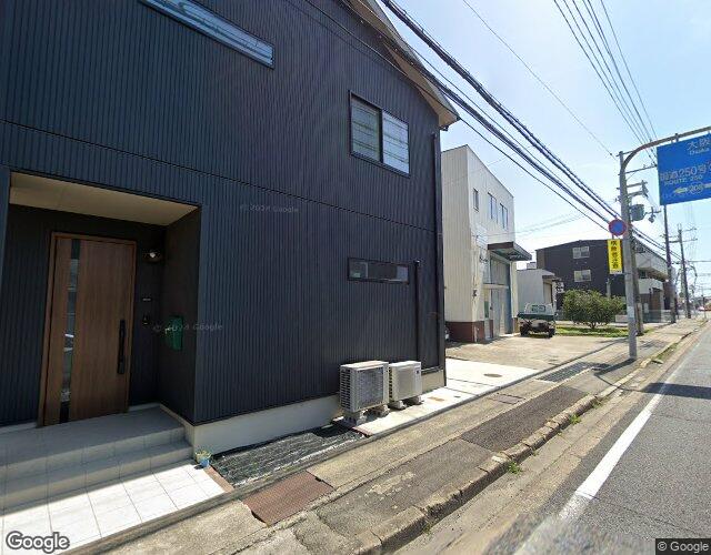 明石ホテル マナティ 右側からの外観