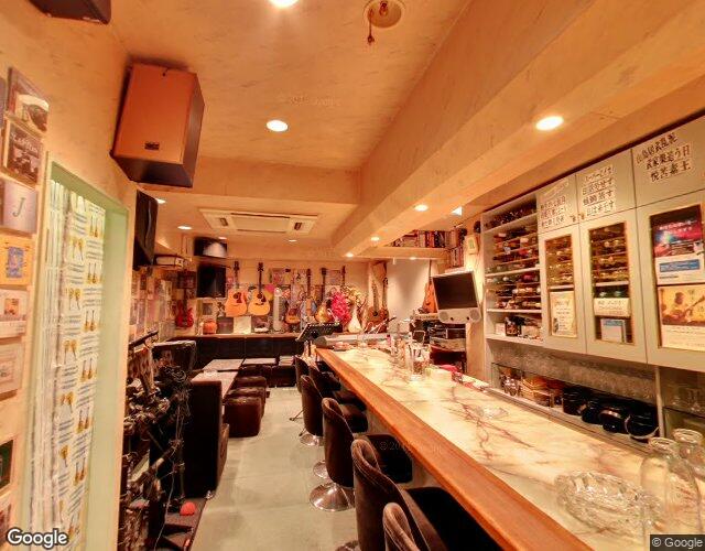 ホテル アフリカ梅田店 裏側からの外観