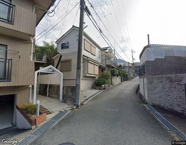 ホテル ウォーターゲート神戸 右側からの外観