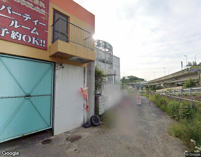ララリゾート 右側からの外観