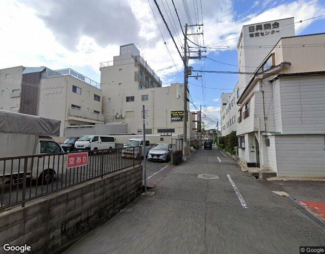 HOTEL CREST 左側からの外観