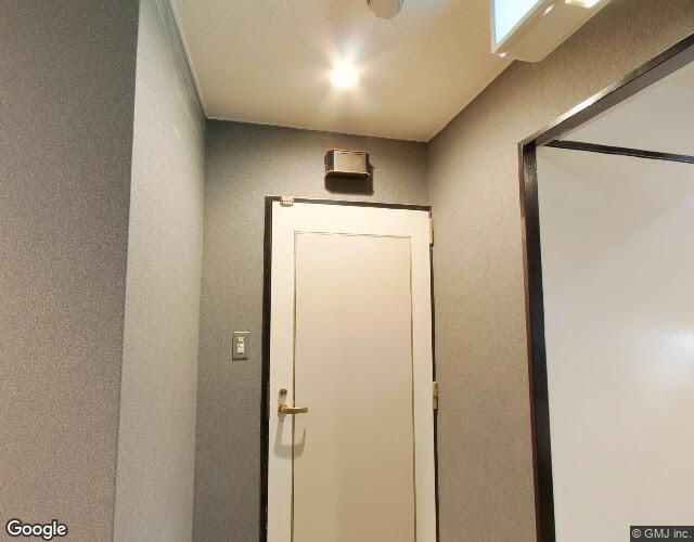 HOTEL MAX+ 裏側からの外観