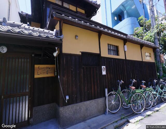 ホテル リバージュ 裏側からの外観