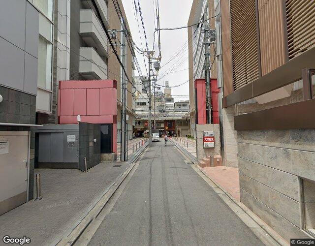 ロテル・デ・フルール京極 左側からの外観