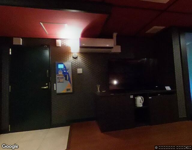 ホテル和茶和茶 旧俺のホテルＩＮ京都 左側からの外観