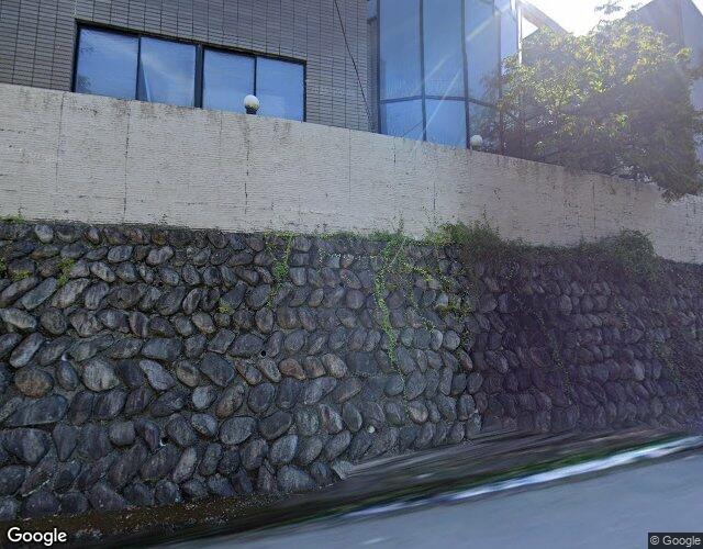 セルバ＆リベラ 右側からの外観