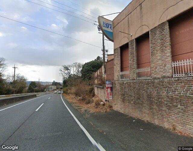 ボンジュール 裏側からの外観
