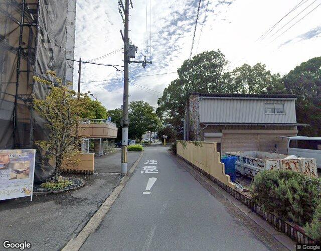 ヴァンキッシュ 右側からの外観