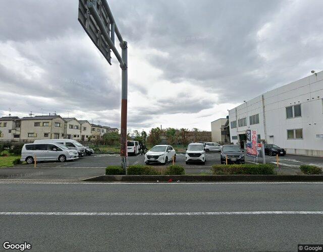ボンジュール 桜井店 左側からの外観