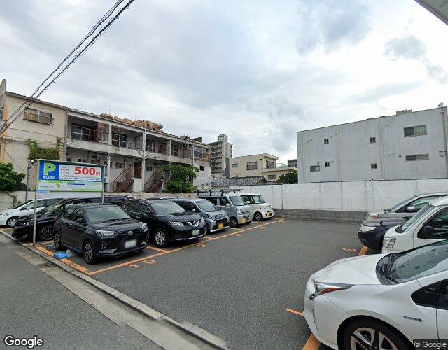 ローズリップス 左側からの外観