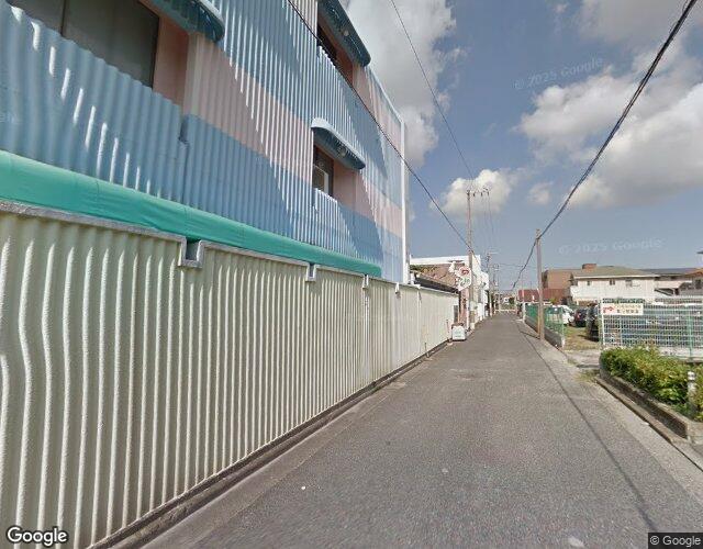 ホテル アンブレイン 左側からの外観