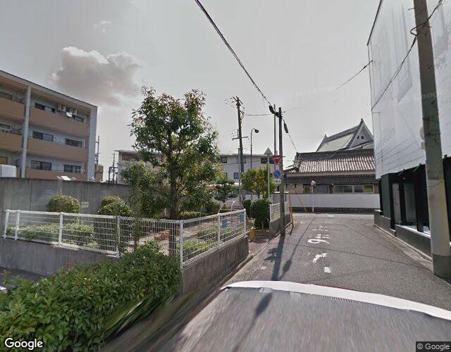 ホテル アンブレイン 右側からの外観