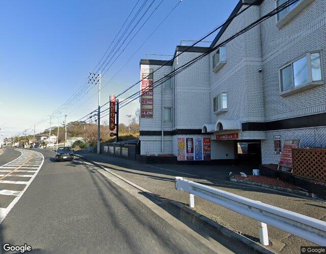 ホテル ザ レオン 箱作店 右側からの外観