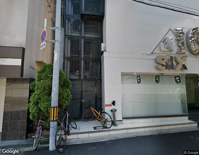 HOTEL SIX 裏側からの外観