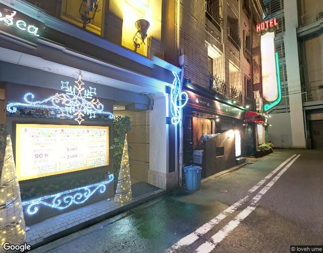 ホテル フランチェスカ 大阪梅田店 裏側からの外観