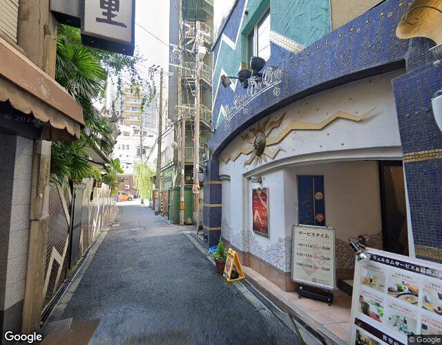 スワン 裏側からの外観