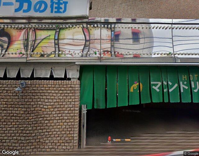 ホテル ファースト 裏側からの外観