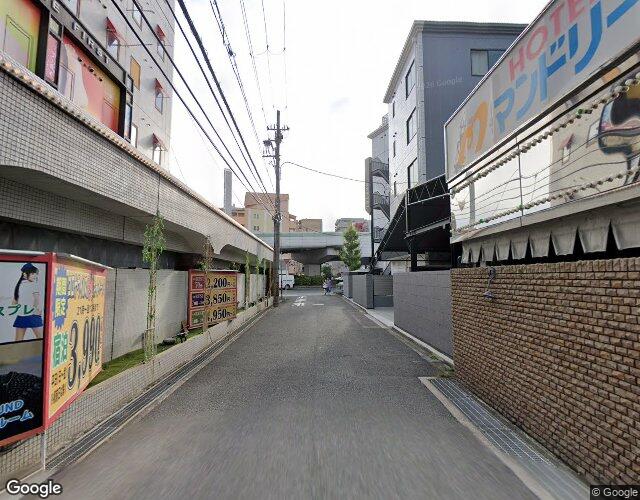 ホテル ファースト 右側からの外観