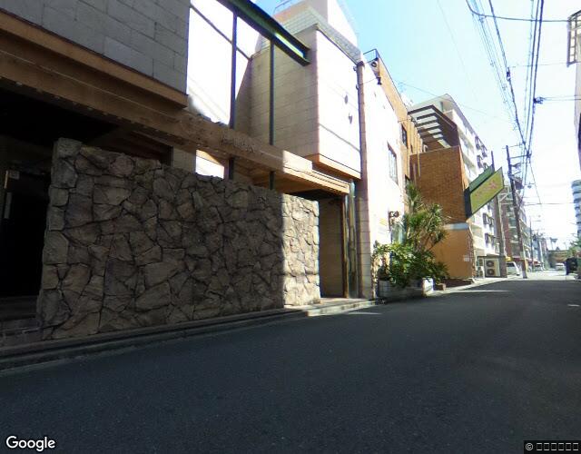 ホテルラブリー布施店(旧アベックス) 左側からの外観