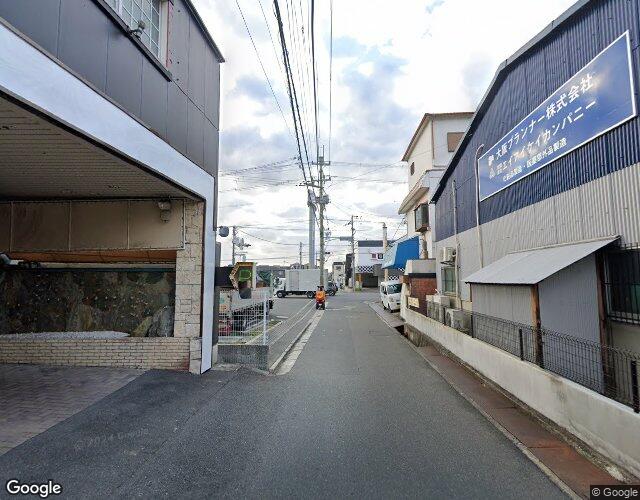 スタイリッシュ東大阪【スタイリッシュグループ(おとぼけビーバー)】 左側からの外観