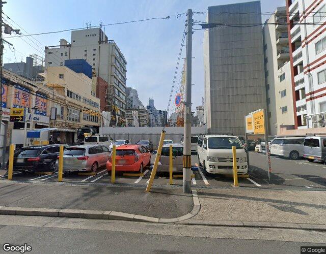 ホテル パープルアイ 左側からの外観