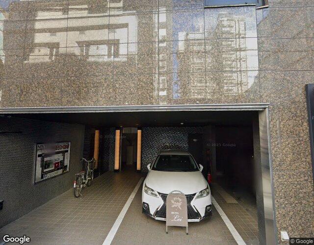 HOTEL LEI（ホテル レイ） 裏側からの外観