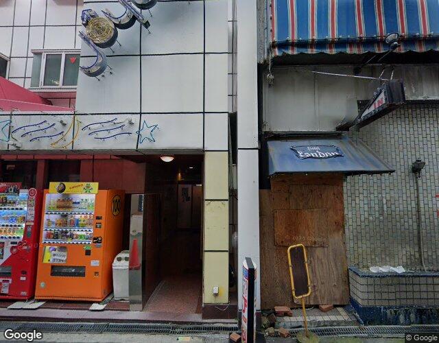 ホテル ジョイボックス 左側からの外観