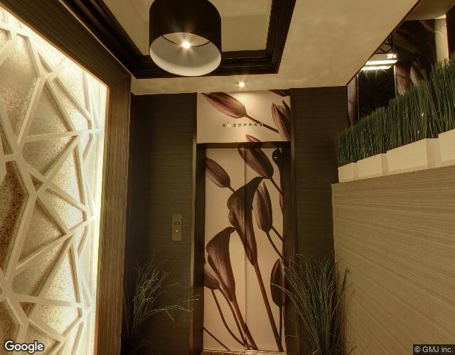 HOTEL L’HOTEL 左側からの外観