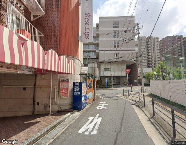 ローズリップス鶴橋店 裏側からの外観