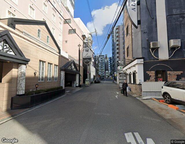 HOTEL MYTH LUNA（ホテル マイス ルナ） 右側からの外観