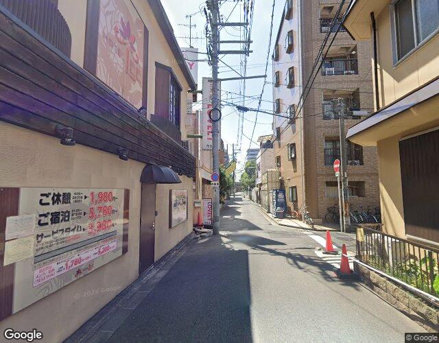 HOTEL LEE 裏側からの外観