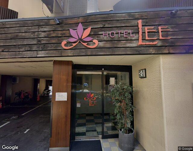HOTEL LEE 右側からの外観