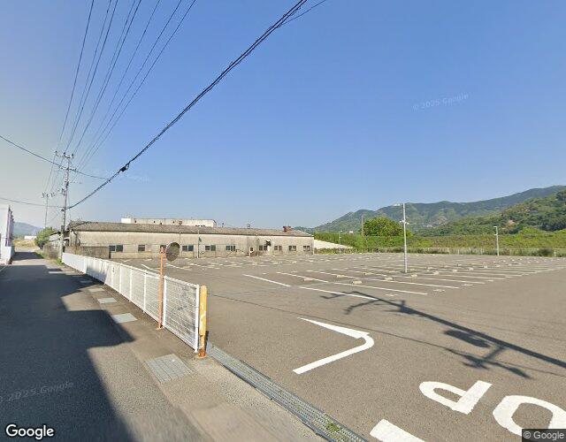 ホテル チャペル☆クリスマス かつらぎ 右側からの外観