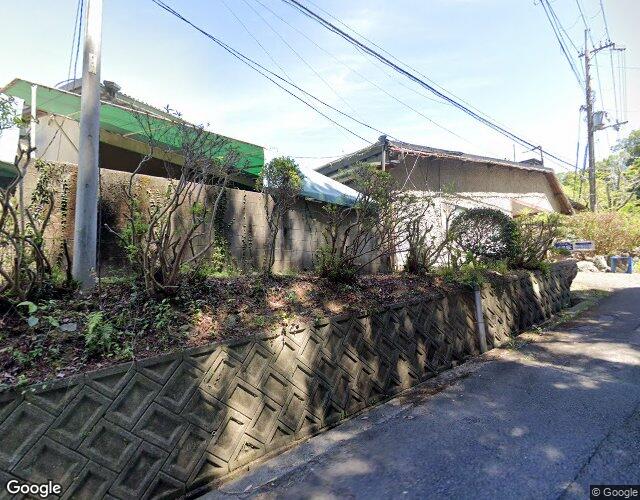 山の家 右側からの外観