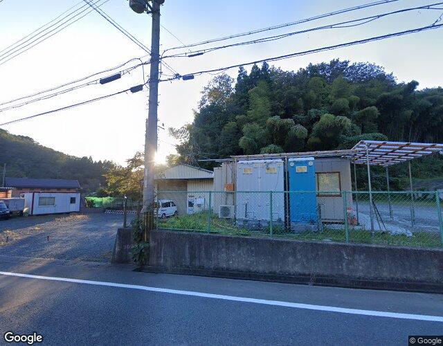 デザイナーズホテル　フーガ 左側からの外観