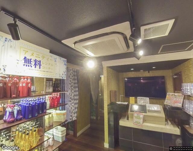 豊中ホテルイスタナ（旧SARIゴールド） 右側からの外観