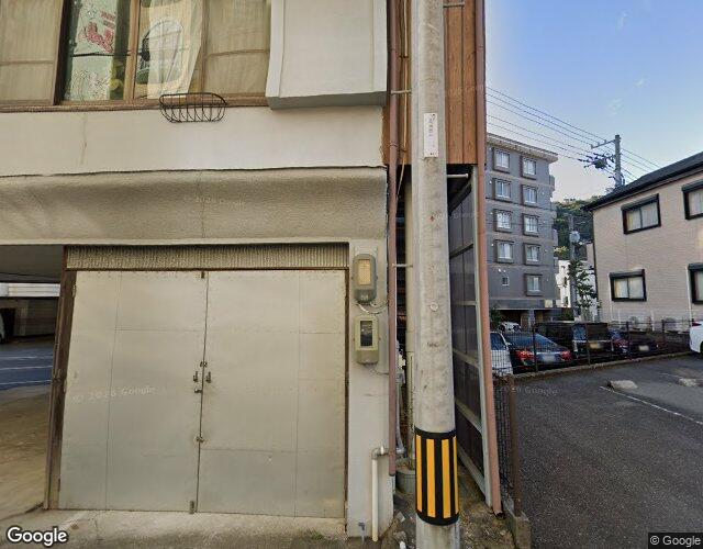エスポワールホテル ベル 裏側からの外観