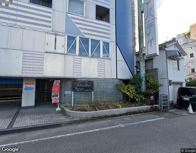 ホテル リバティ 裏側からの外観