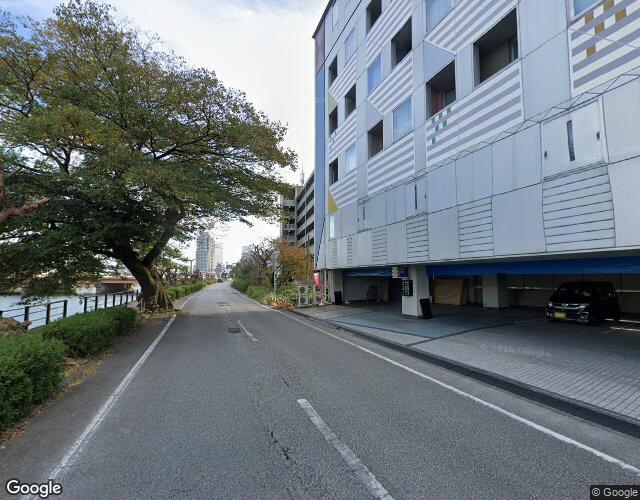 ホテル リバティ 右側からの外観