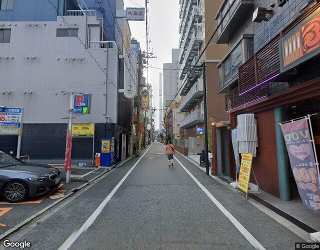 ホテル ユーズ 右側からの外観