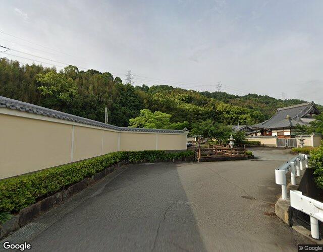 隠宿 凛(元AUBE) 裏側からの外観