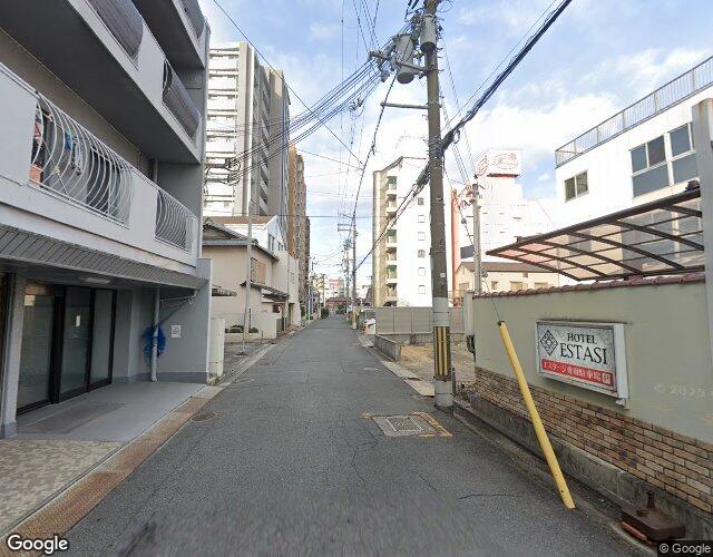 ホテル エスタージ 左側からの外観