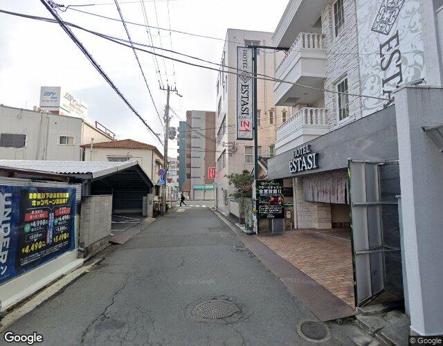 ホテル エスタージ 右側からの外観