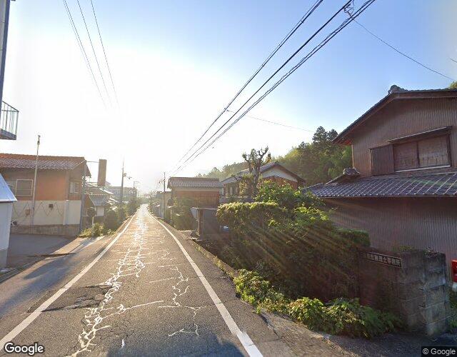 ウエストコースト 右側からの外観