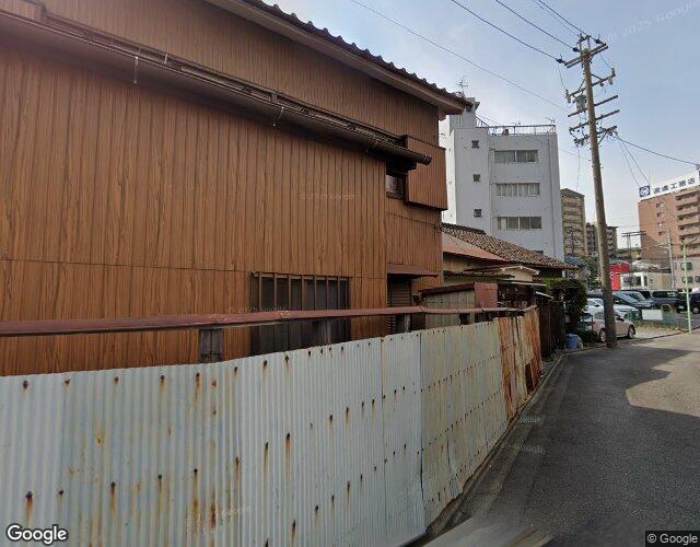 エルミタージュ ＆ カサンドラ 裏側からの外観