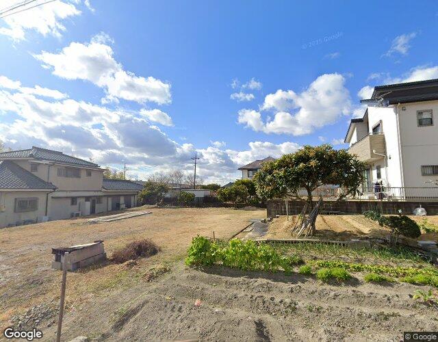 シエスタ東郷店 左側からの外観