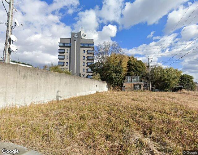 シエスタ東郷店 右側からの外観