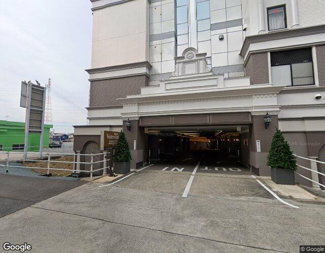 ホテル バレンタイン知立店 左側からの外観